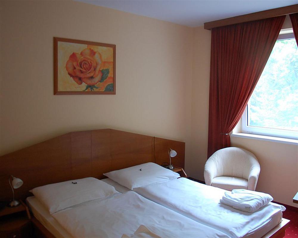 Hotel West Bratislava Rom bilde